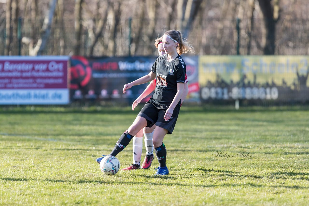 Bild 183 - F Rot Schwarz Kiel - SV Henstedt Ulzburg 2 : Ergebnis: 1:1